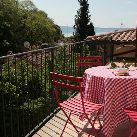 Relax In Piazzetta Casa E Appartamento Per Vacanze Trevignano Romano Rum bild